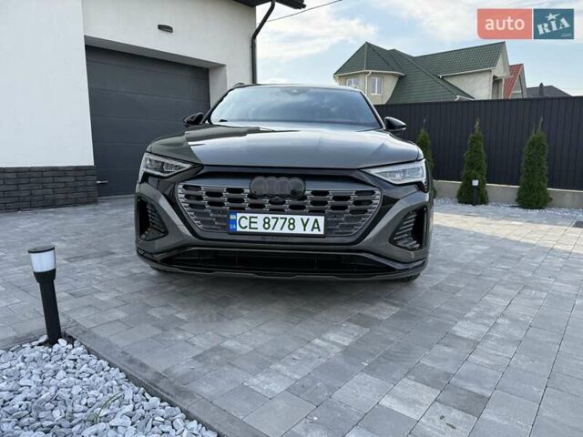 Серый Ауди Q8 Sportback e-tron, объемом двигателя 0 л и пробегом 15 тыс. км за 65000 $, фото 19 на Automoto.ua