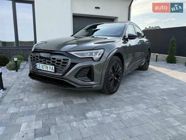 Серый Ауди Q8 Sportback e-tron, объемом двигателя 0 л и пробегом 15 тыс. км за 65000 $, фото 16 на Automoto.ua