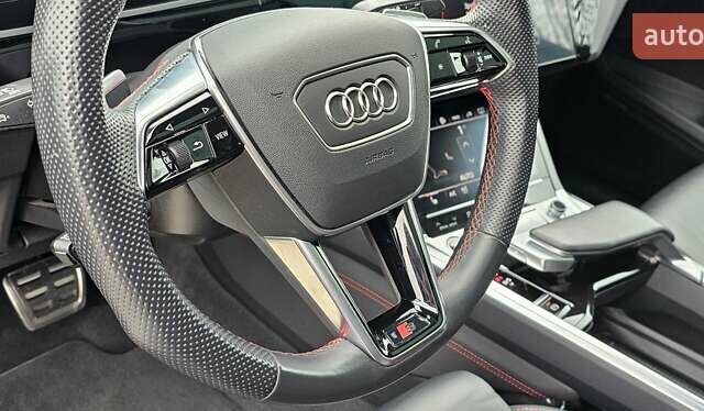 Серый Ауди Q8 Sportback e-tron, объемом двигателя 0 л и пробегом 65 тыс. км за 59999 $, фото 137 на Automoto.ua