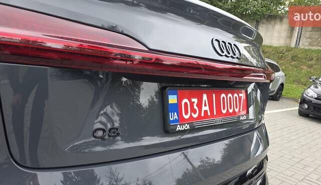 Серый Ауди Q8 Sportback e-tron, объемом двигателя 0 л и пробегом 20 тыс. км за 64800 $, фото 50 на Automoto.ua