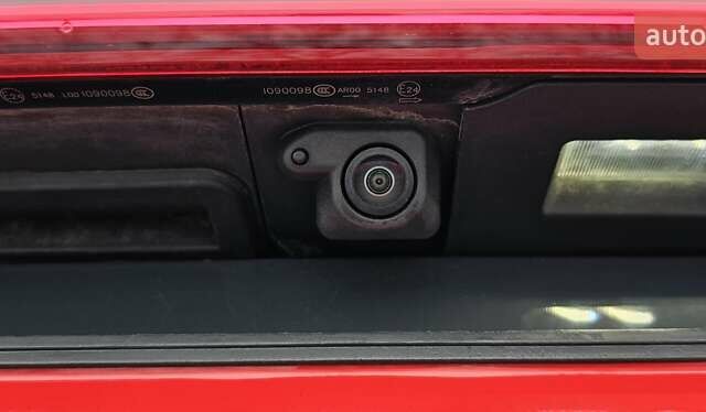 Серый Ауди Q8 Sportback e-tron, объемом двигателя 0 л и пробегом 65 тыс. км за 59999 $, фото 118 на Automoto.ua