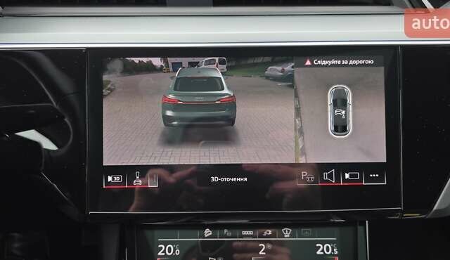Серый Ауди Q8 Sportback e-tron, объемом двигателя 0 л и пробегом 20 тыс. км за 64800 $, фото 117 на Automoto.ua