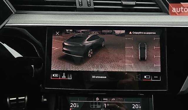 Серый Ауди Q8 Sportback e-tron, объемом двигателя 0 л и пробегом 65 тыс. км за 59999 $, фото 72 на Automoto.ua