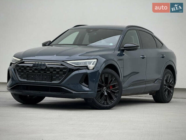 Синий Ауди Q8 Sportback e-tron, объемом двигателя 0 л и пробегом 17 тыс. км за 58868 $, фото 47 на Automoto.ua