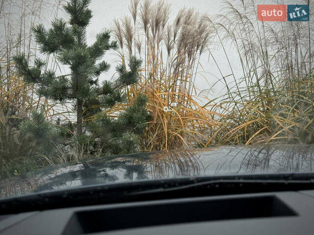 Синий Ауди Q8 Sportback e-tron, объемом двигателя 0 л и пробегом 17 тыс. км за 58868 $, фото 104 на Automoto.ua