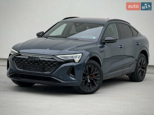 Синий Ауди Q8 Sportback e-tron, объемом двигателя 0 л и пробегом 17 тыс. км за 58868 $, фото 11 на Automoto.ua