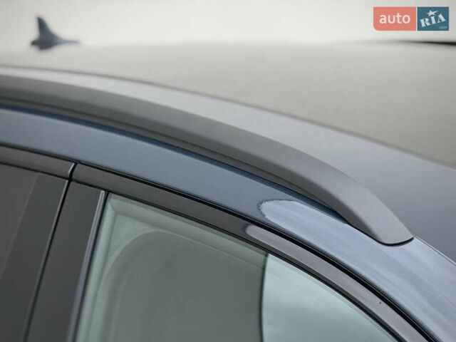 Синий Ауди Q8 Sportback e-tron, объемом двигателя 0 л и пробегом 17 тыс. км за 58868 $, фото 28 на Automoto.ua