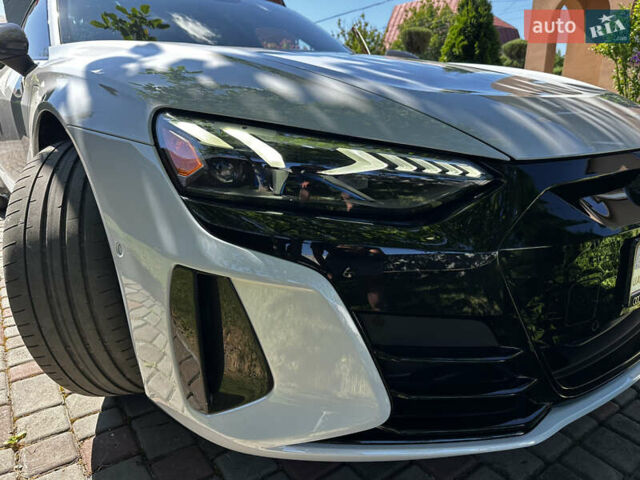 Белый Ауди RS e-tron GT, объемом двигателя 0 л и пробегом 31 тыс. км за 71000 $, фото 20 на Automoto.ua