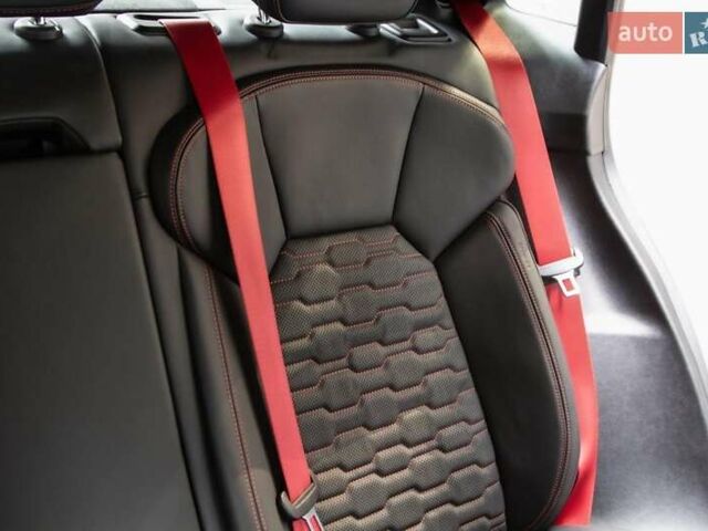 Белый Ауди RS e-tron GT, объемом двигателя 0 л и пробегом 11 тыс. км за 74900 $, фото 38 на Automoto.ua