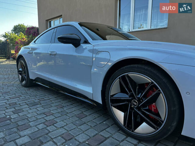 Белый Ауди RS e-tron GT, объемом двигателя 0 л и пробегом 31 тыс. км за 71000 $, фото 45 на Automoto.ua