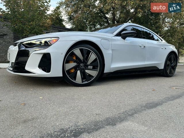 Білий Ауді RS e-tron GT, об'ємом двигуна 0 л та пробігом 29 тис. км за 59900 $, фото 28 на Automoto.ua