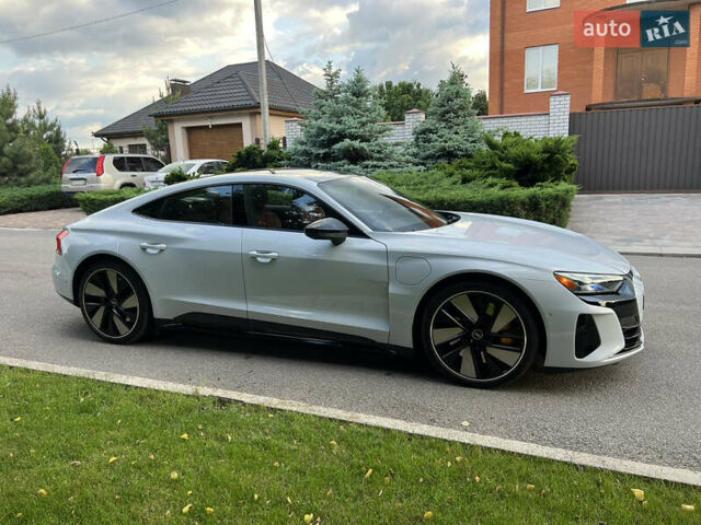 Белый Ауди RS e-tron GT, объемом двигателя 0 л и пробегом 29 тыс. км за 71800 $, фото 23 на Automoto.ua