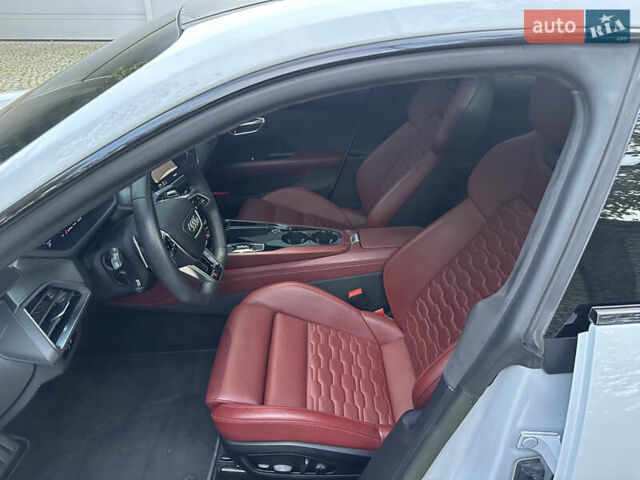 Білий Ауді RS e-tron GT, об'ємом двигуна 0 л та пробігом 29 тис. км за 59900 $, фото 50 на Automoto.ua