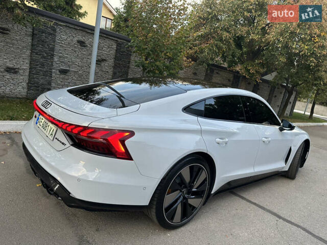Білий Ауді RS e-tron GT, об'ємом двигуна 0 л та пробігом 29 тис. км за 59900 $, фото 73 на Automoto.ua