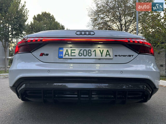 Білий Ауді RS e-tron GT, об'ємом двигуна 0 л та пробігом 29 тис. км за 59900 $, фото 15 на Automoto.ua