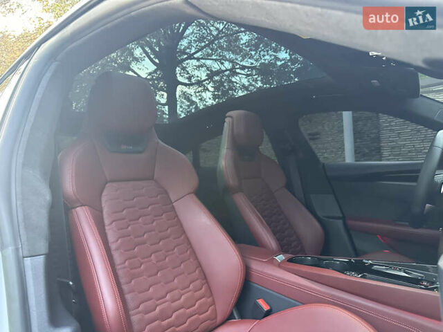 Білий Ауді RS e-tron GT, об'ємом двигуна 0 л та пробігом 29 тис. км за 59900 $, фото 65 на Automoto.ua