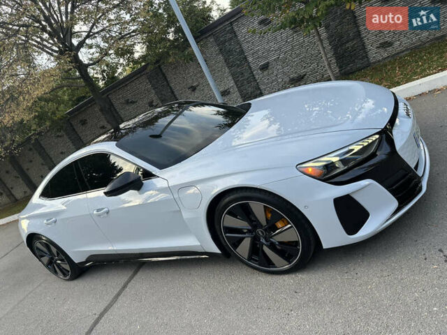 Білий Ауді RS e-tron GT, об'ємом двигуна 0 л та пробігом 29 тис. км за 59900 $, фото 36 на Automoto.ua