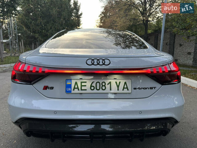 Білий Ауді RS e-tron GT, об'ємом двигуна 0 л та пробігом 29 тис. км за 59900 $, фото 16 на Automoto.ua