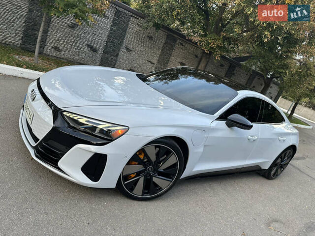 Білий Ауді RS e-tron GT, об'ємом двигуна 0 л та пробігом 29 тис. км за 59900 $, фото 27 на Automoto.ua