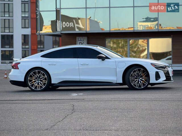 Білий Ауді RS e-tron GT, об'ємом двигуна 0 л та пробігом 17 тис. км за 54500 $, фото 15 на Automoto.ua