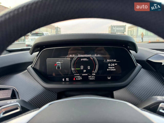Білий Ауді RS e-tron GT, об'ємом двигуна 0 л та пробігом 17 тис. км за 54500 $, фото 50 на Automoto.ua