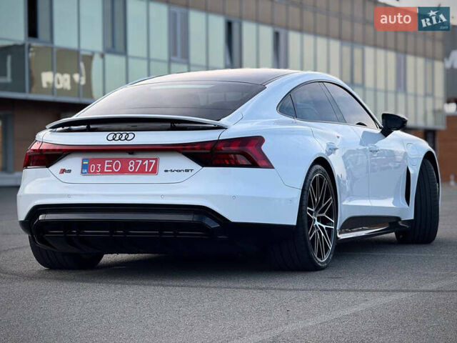 Білий Ауді RS e-tron GT, об'ємом двигуна 0 л та пробігом 17 тис. км за 54500 $, фото 12 на Automoto.ua