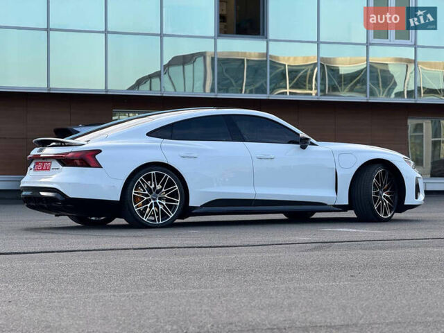 Білий Ауді RS e-tron GT, об'ємом двигуна 0 л та пробігом 17 тис. км за 54500 $, фото 14 на Automoto.ua