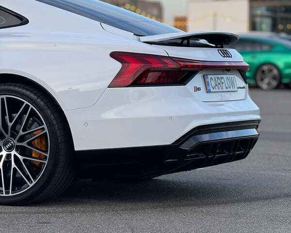 Білий Ауді RS e-tron GT, об'ємом двигуна 0 л та пробігом 17 тис. км за 54500 $, фото 51 на Automoto.ua