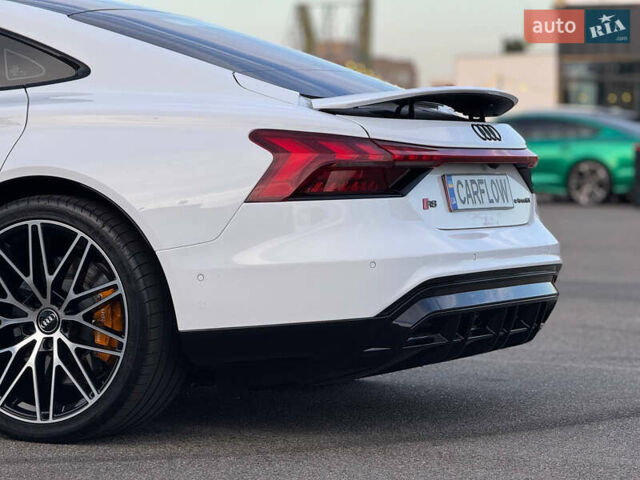 Білий Ауді RS e-tron GT, об'ємом двигуна 0 л та пробігом 17 тис. км за 54500 $, фото 52 на Automoto.ua