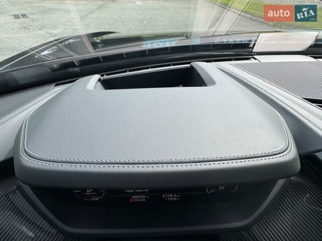 Черный Ауди RS e-tron GT, объемом двигателя 0 л и пробегом 48 тыс. км за 78000 $, фото 37 на Automoto.ua