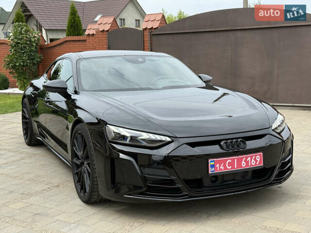 Чорний Ауді RS e-tron GT, об'ємом двигуна 0 л та пробігом 30 тис. км за 67777 $, фото 1 на Automoto.ua