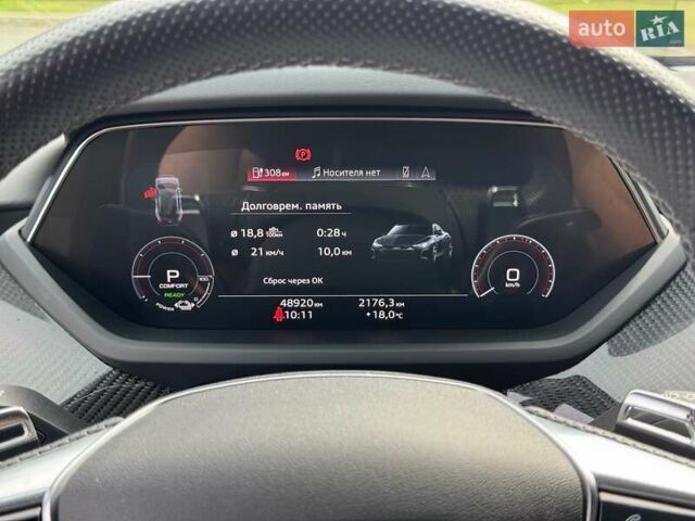 Черный Ауди RS e-tron GT, объемом двигателя 0 л и пробегом 48 тыс. км за 78000 $, фото 36 на Automoto.ua