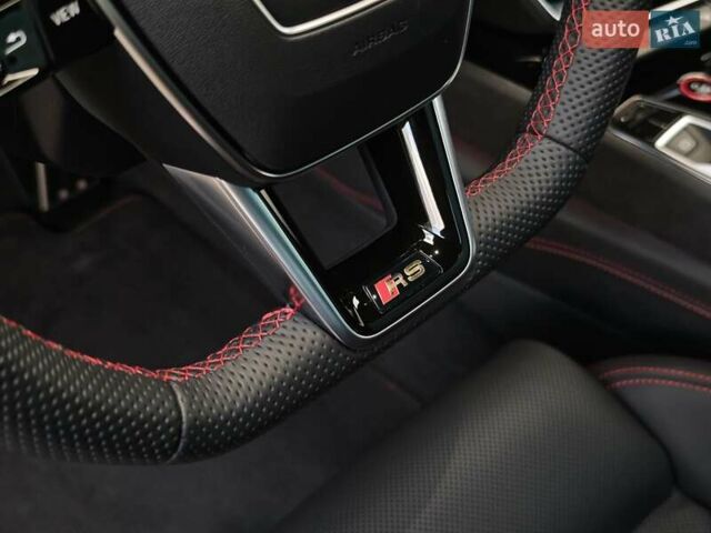 Чорний Ауді RS e-tron GT, об'ємом двигуна 0 л та пробігом 26 тис. км за 80999 $, фото 45 на Automoto.ua