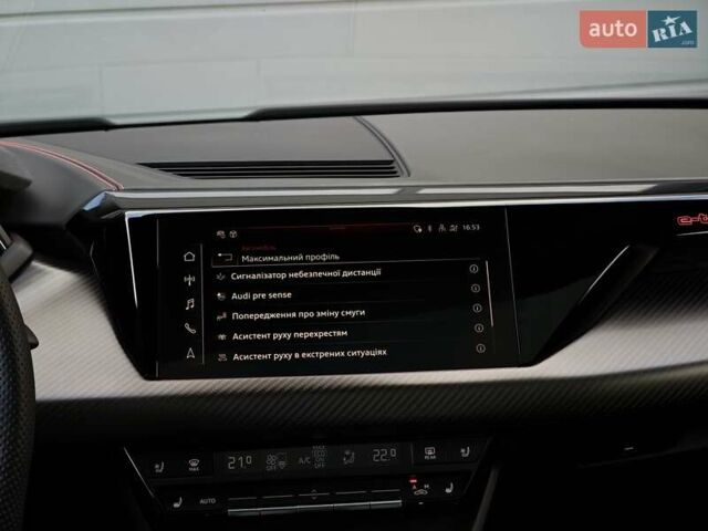 Чорний Ауді RS e-tron GT, об'ємом двигуна 0 л та пробігом 26 тис. км за 80999 $, фото 86 на Automoto.ua