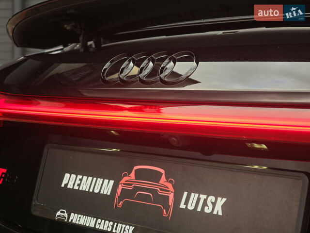Чорний Ауді RS e-tron GT, об'ємом двигуна 0 л та пробігом 26 тис. км за 80999 $, фото 27 на Automoto.ua