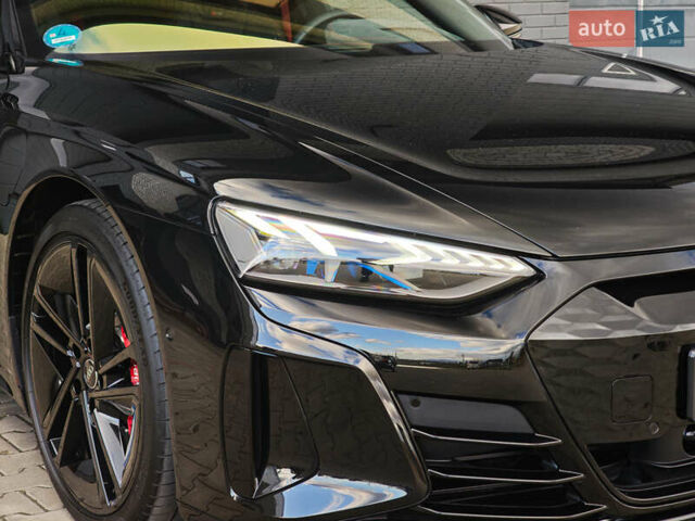 Чорний Ауді RS e-tron GT, об'ємом двигуна 0 л та пробігом 26 тис. км за 80999 $, фото 14 на Automoto.ua