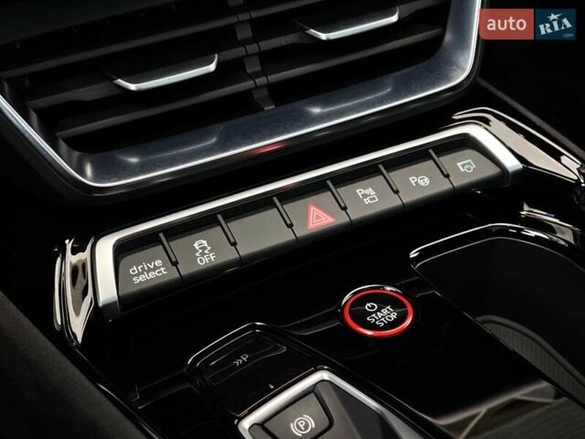 Чорний Ауді RS e-tron GT, об'ємом двигуна 0 л та пробігом 26 тис. км за 80999 $, фото 50 на Automoto.ua