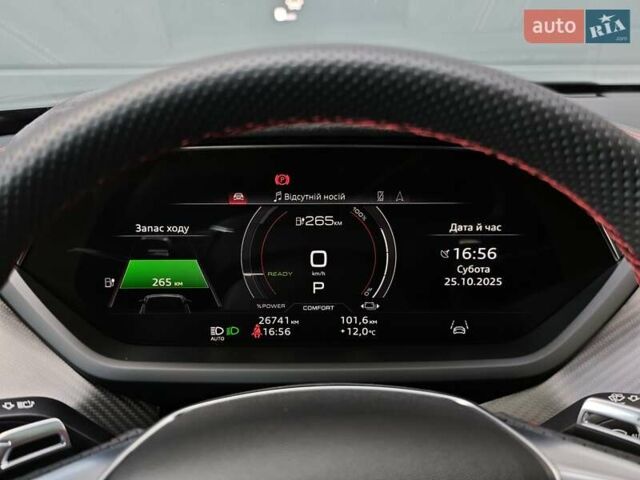 Чорний Ауді RS e-tron GT, об'ємом двигуна 0 л та пробігом 26 тис. км за 80999 $, фото 46 на Automoto.ua
