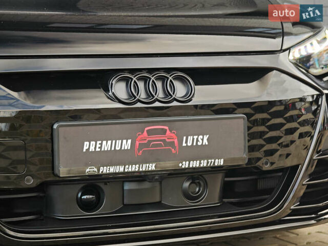 Чорний Ауді RS e-tron GT, об'ємом двигуна 0 л та пробігом 26 тис. км за 80999 $, фото 16 на Automoto.ua