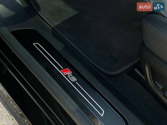 Черный Ауди RS e-tron GT, объемом двигателя 0 л и пробегом 40 тыс. км за 84999 $, фото 44 на Automoto.ua