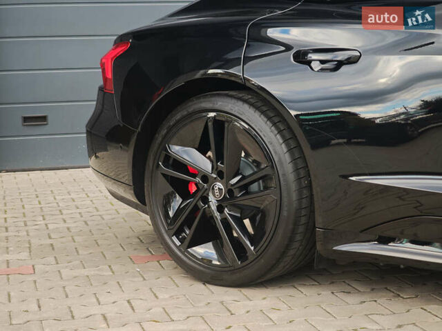 Чорний Ауді RS e-tron GT, об'ємом двигуна 0 л та пробігом 26 тис. км за 80999 $, фото 19 на Automoto.ua