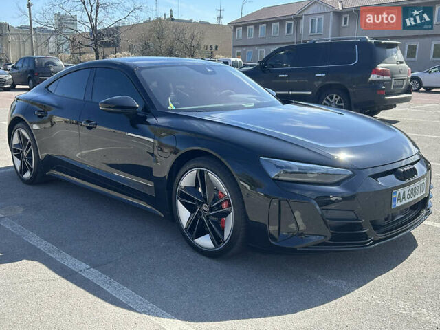 Черный Ауди RS e-tron GT, объемом двигателя 0 л и пробегом 22 тыс. км за 88000 $, фото 2 на Automoto.ua