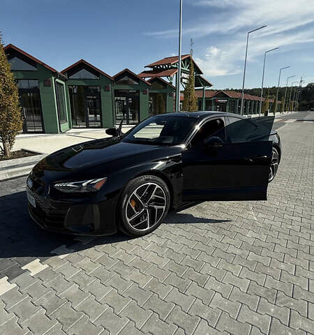 Черный Ауди RS e-tron GT, объемом двигателя 0 л и пробегом 2 тыс. км за 107000 $, фото 14 на Automoto.ua