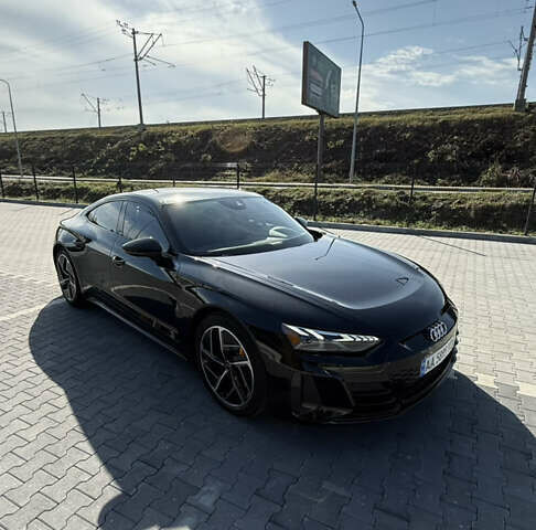 Черный Ауди RS e-tron GT, объемом двигателя 0 л и пробегом 2 тыс. км за 107000 $, фото 7 на Automoto.ua