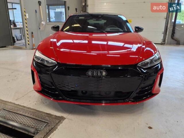 Красный Ауди RS e-tron GT, объемом двигателя 0 л и пробегом 45 тыс. км за 66500 $, фото 15 на Automoto.ua