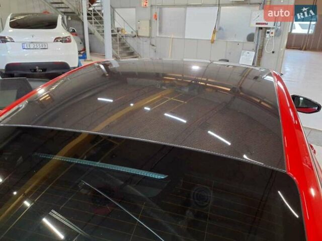 Красный Ауди RS e-tron GT, объемом двигателя 0 л и пробегом 45 тыс. км за 66500 $, фото 11 на Automoto.ua