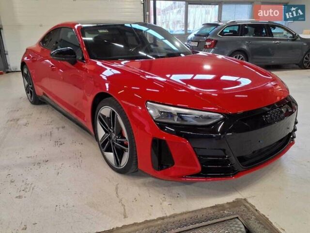 Красный Ауди RS e-tron GT, объемом двигателя 0 л и пробегом 45 тыс. км за 66500 $, фото 26 на Automoto.ua