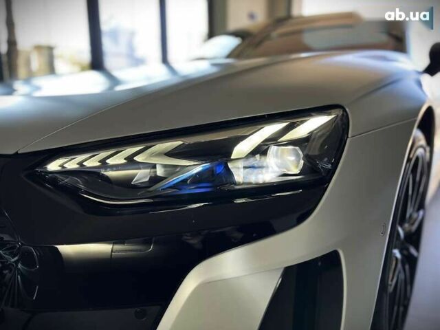 Ауди RS e-tron GT, объемом двигателя 0 л и пробегом 59 тыс. км за 90000 $, фото 21 на Automoto.ua