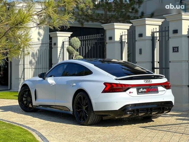 Ауди RS e-tron GT, объемом двигателя 0 л и пробегом 59 тыс. км за 90000 $, фото 6 на Automoto.ua