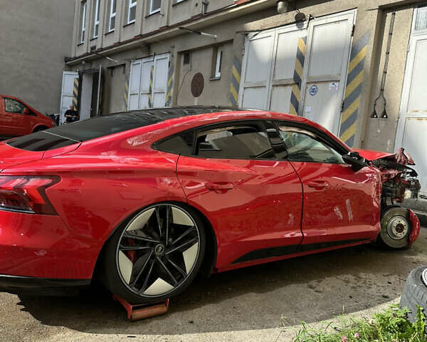 Ауди RS e-tron GT, объемом двигателя 0 л и пробегом 10 тыс. км за 24999 $, фото 5 на Automoto.ua